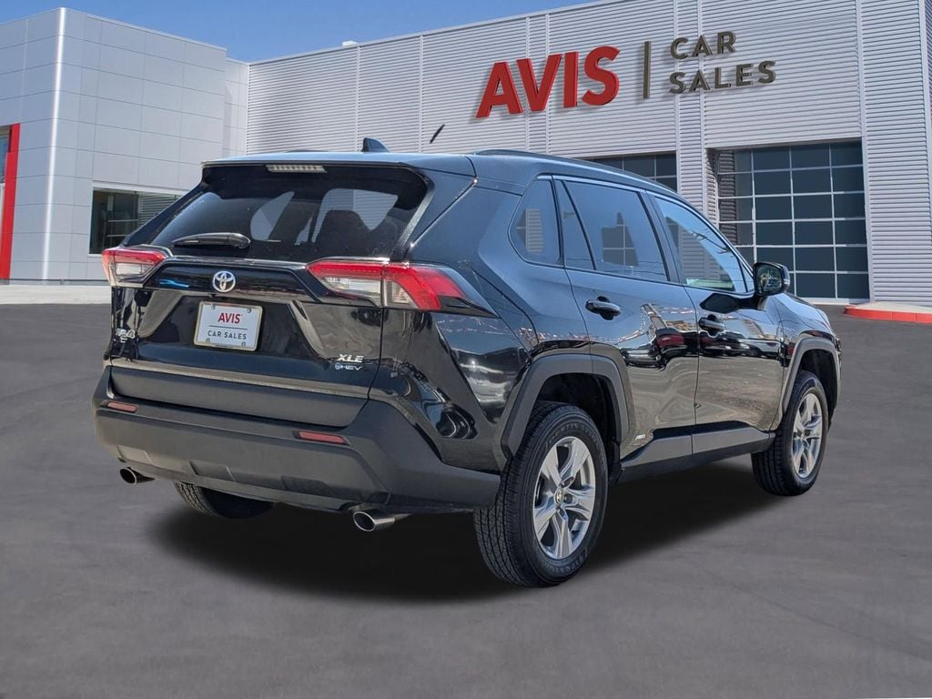 Thumbnail: 2025 Toyota RAV4 - 6