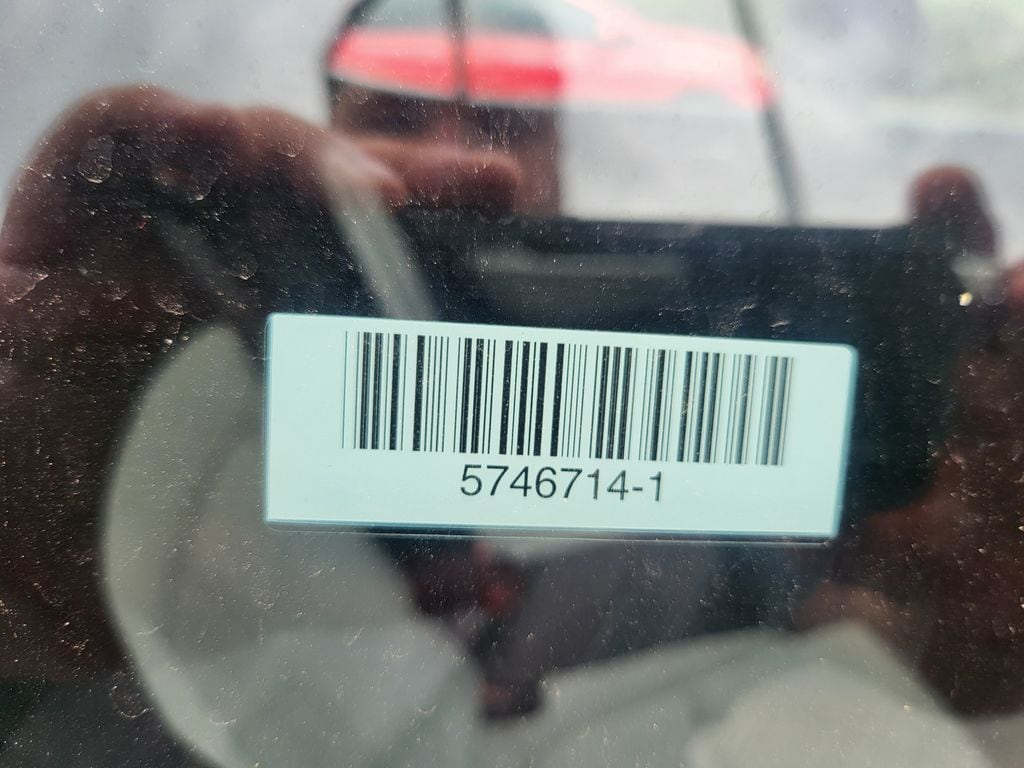 Thumbnail: 2025 Hyundai Venue - 9