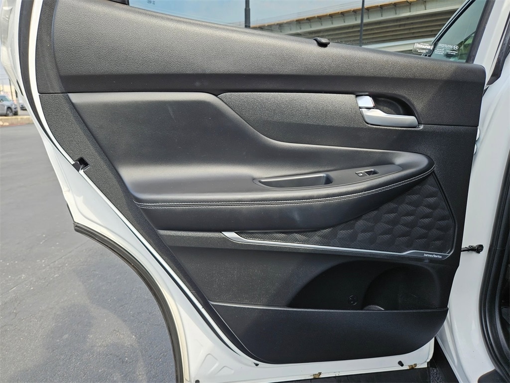 Thumbnail: 2023 Hyundai Santa Fe - 18