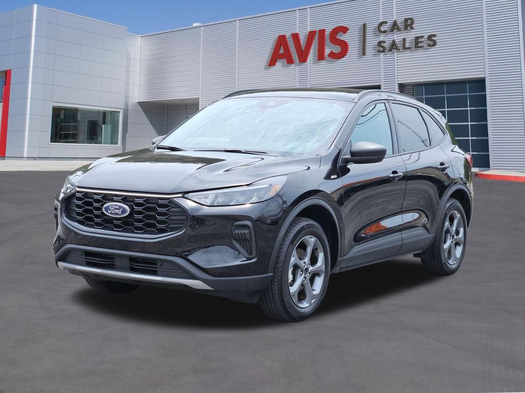Thumbnail: 2025 Ford Escape - 1
