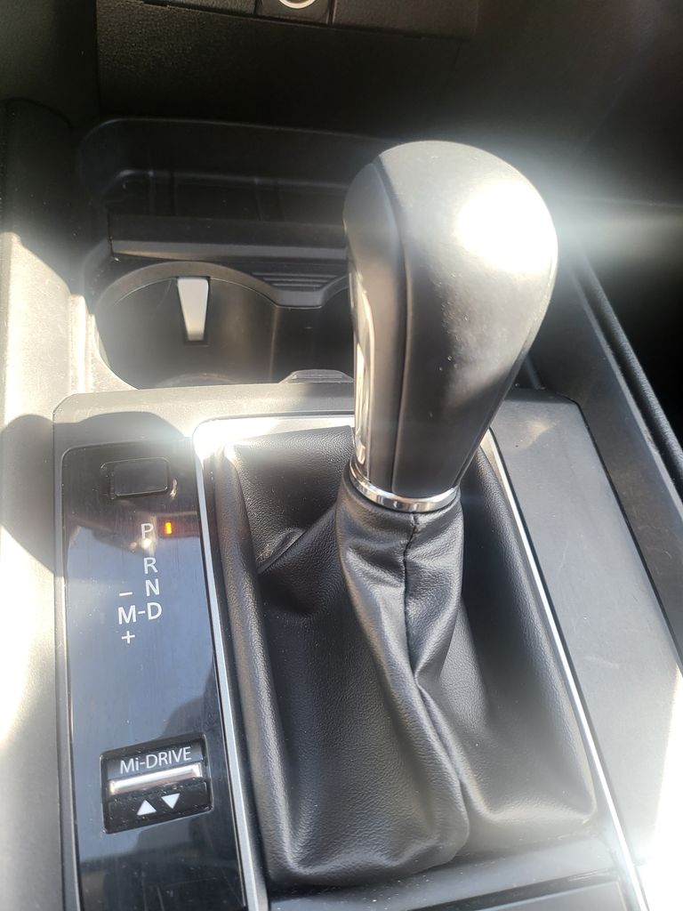 Thumbnail: 2025 Mazda CX-50 - 8