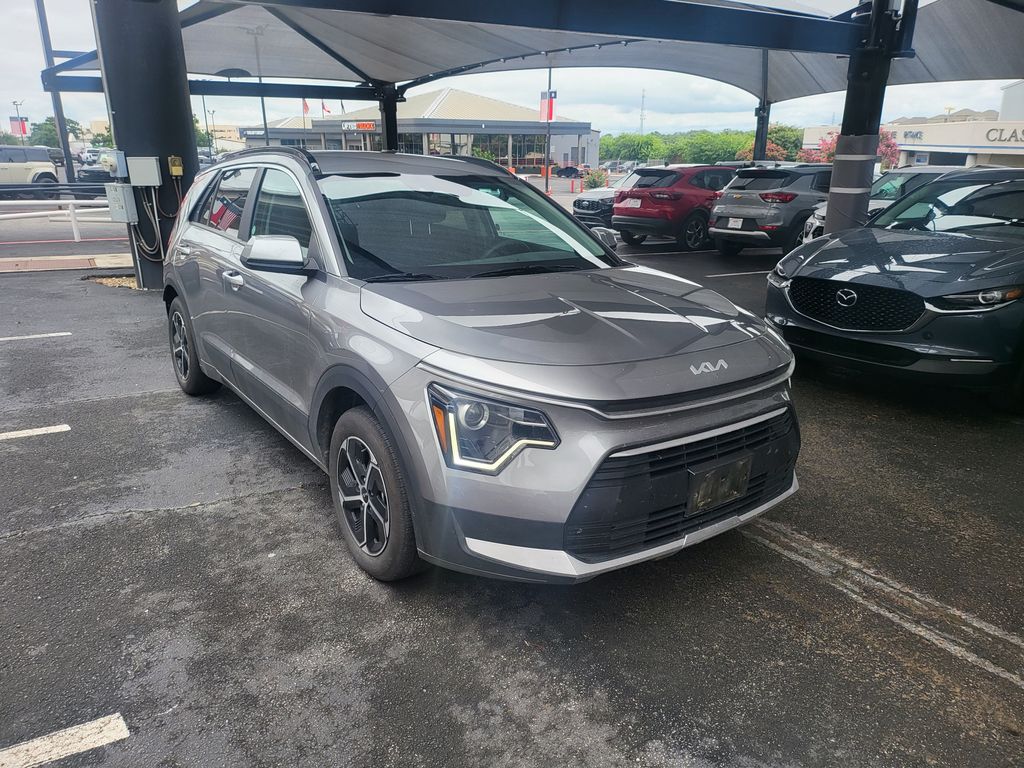 Thumbnail: 2025 Kia Niro - 2