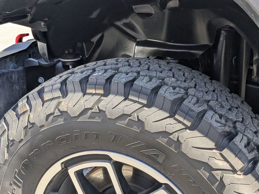 Thumbnail: 2025 Jeep Wrangler - 29