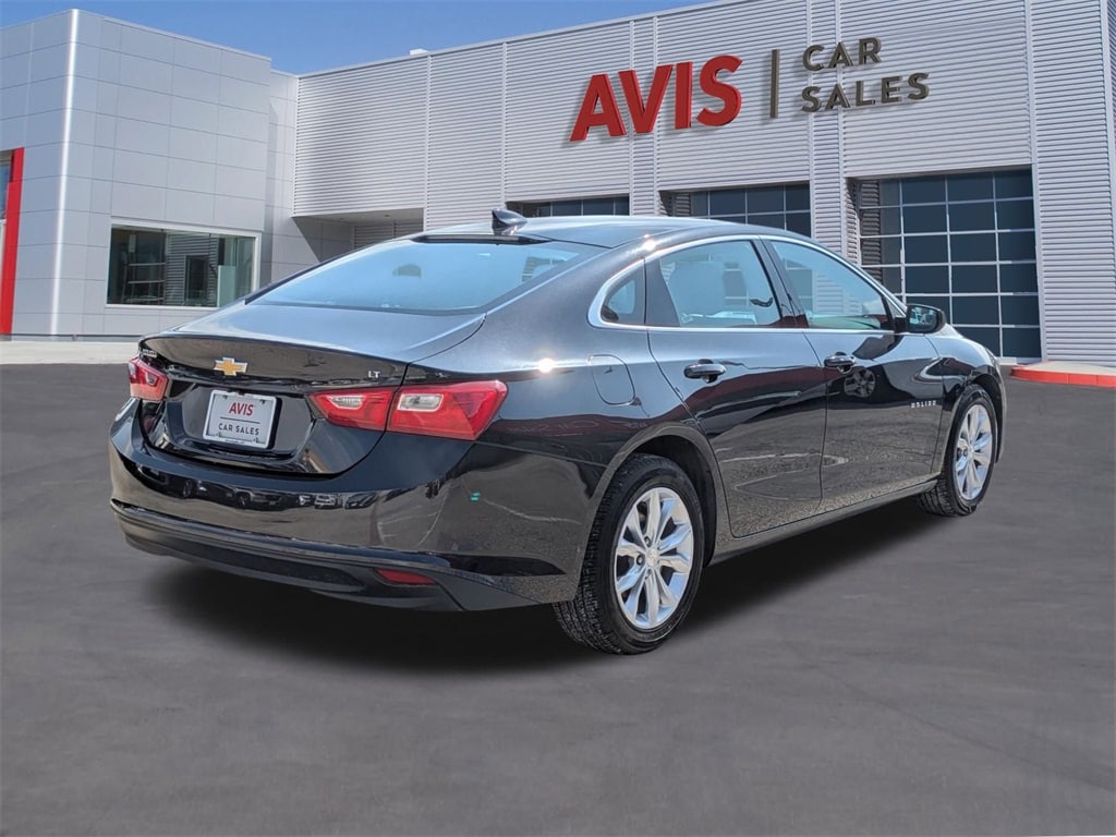 Thumbnail: 2023 Chevrolet Malibu - 6