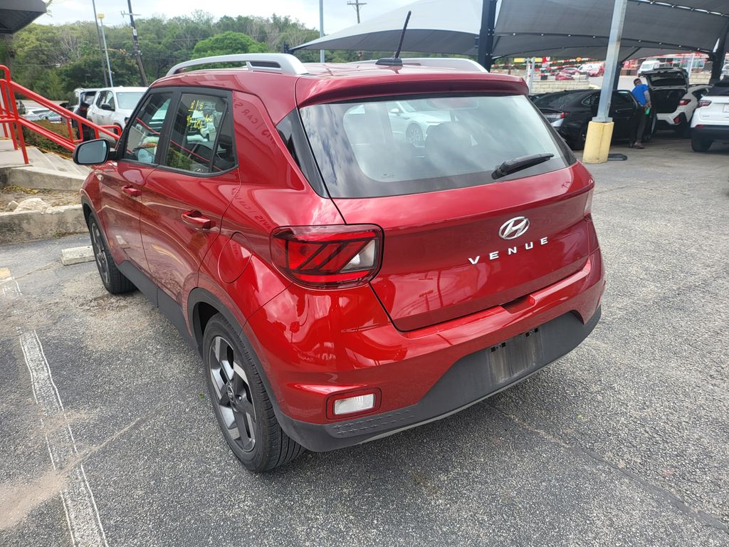 Thumbnail: 2025 Hyundai Venue - 4
