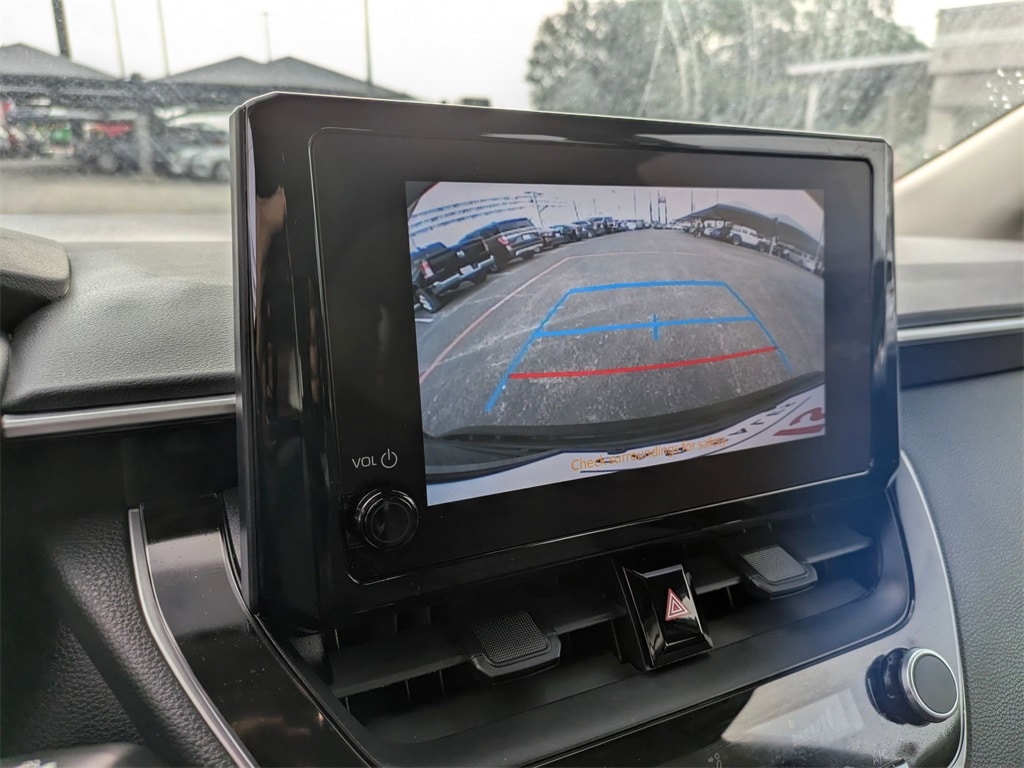 2024 Toyota Corolla LE 15