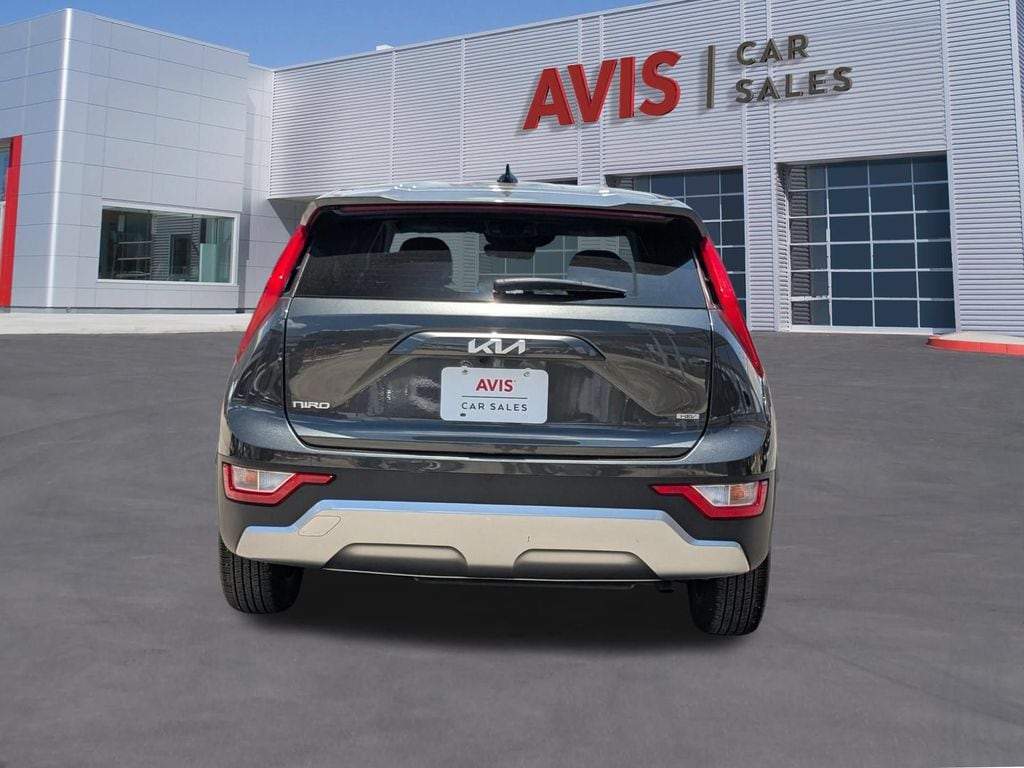 Thumbnail: 2025 Kia Niro - 5