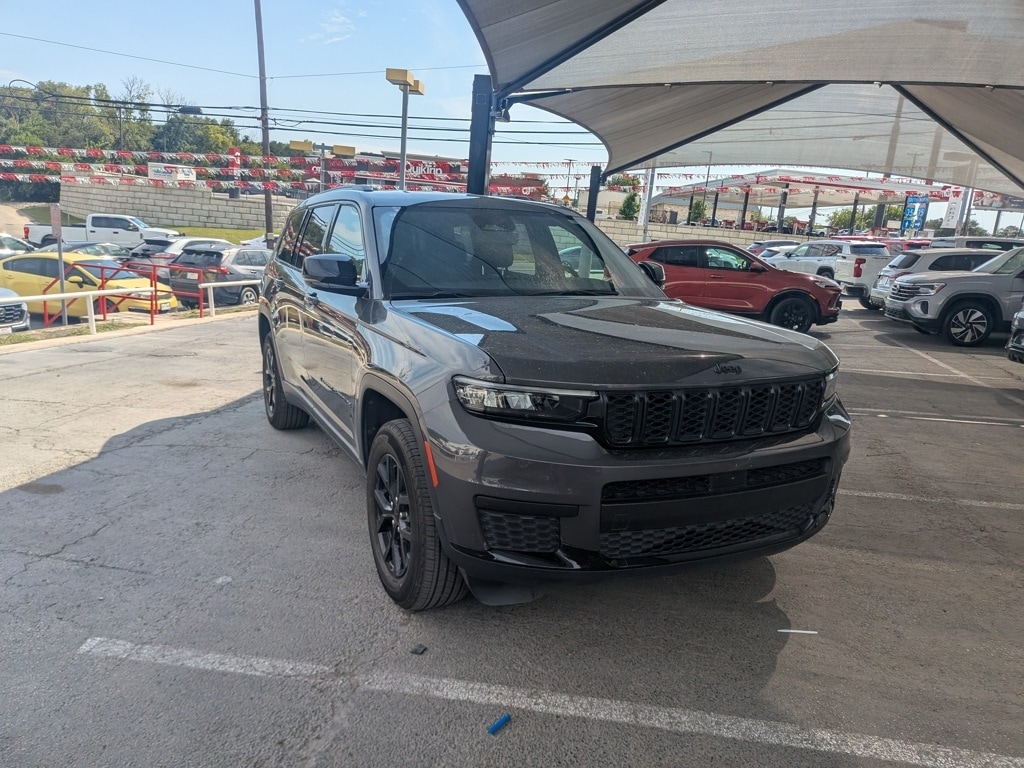 Thumbnail: 2024 Jeep Grand Cherokee L - 3