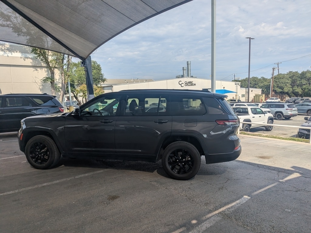 Thumbnail: 2024 Jeep Grand Cherokee L - 6