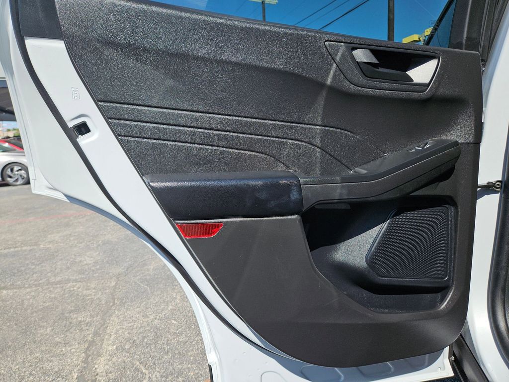 Thumbnail: 2025 Ford Escape - 18