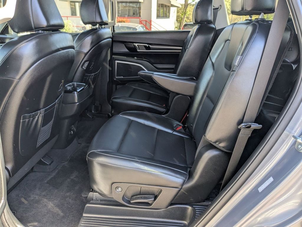 Thumbnail: 2025 Kia Telluride - 24