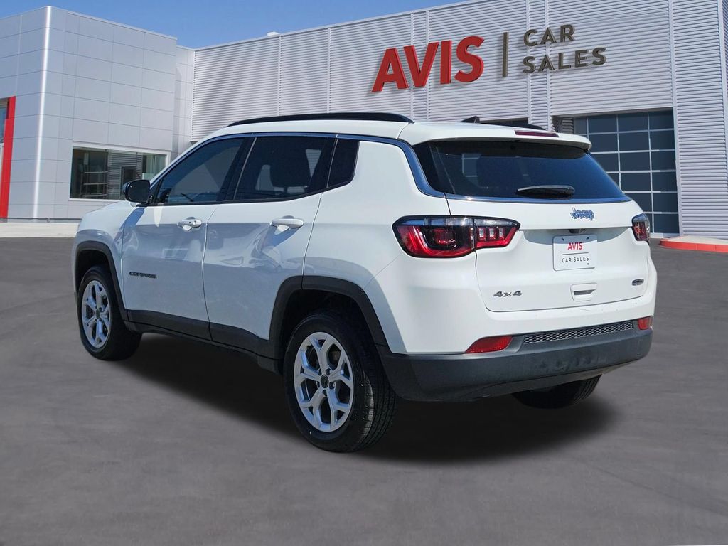 2025 Jeep Compass Latitude - Photo 9