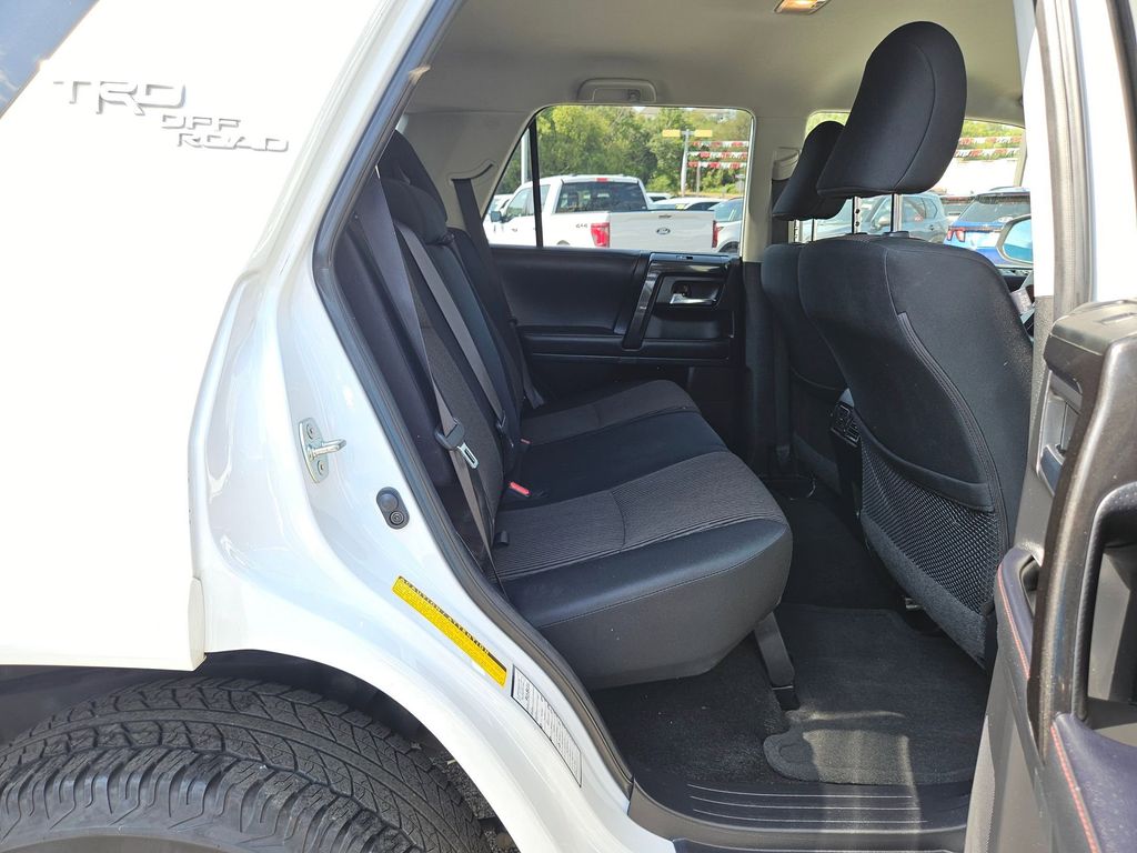 Thumbnail: 2024 Toyota 4Runner - 27