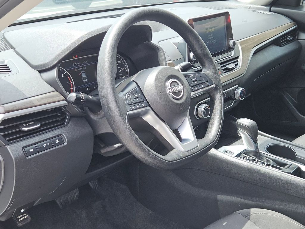 Thumbnail: 2025 Nissan Altima - 13