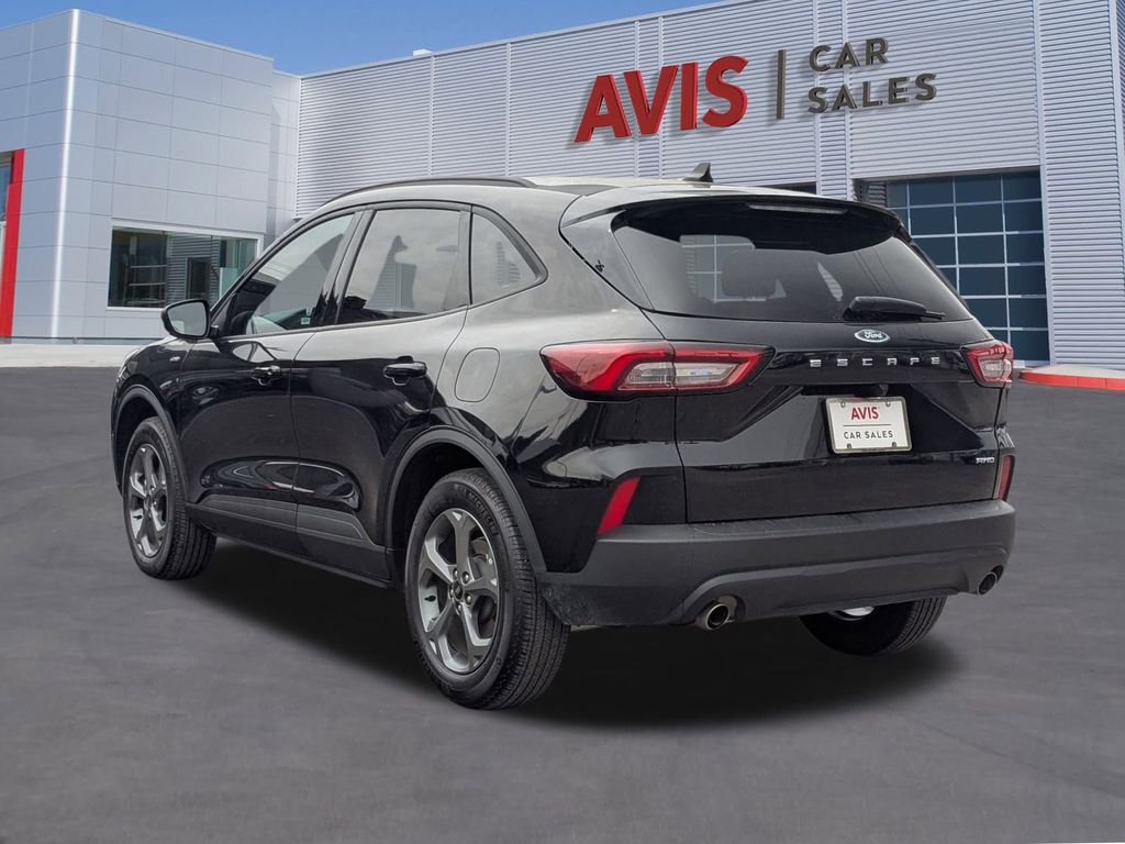 Thumbnail: 2025 Ford Escape - 3