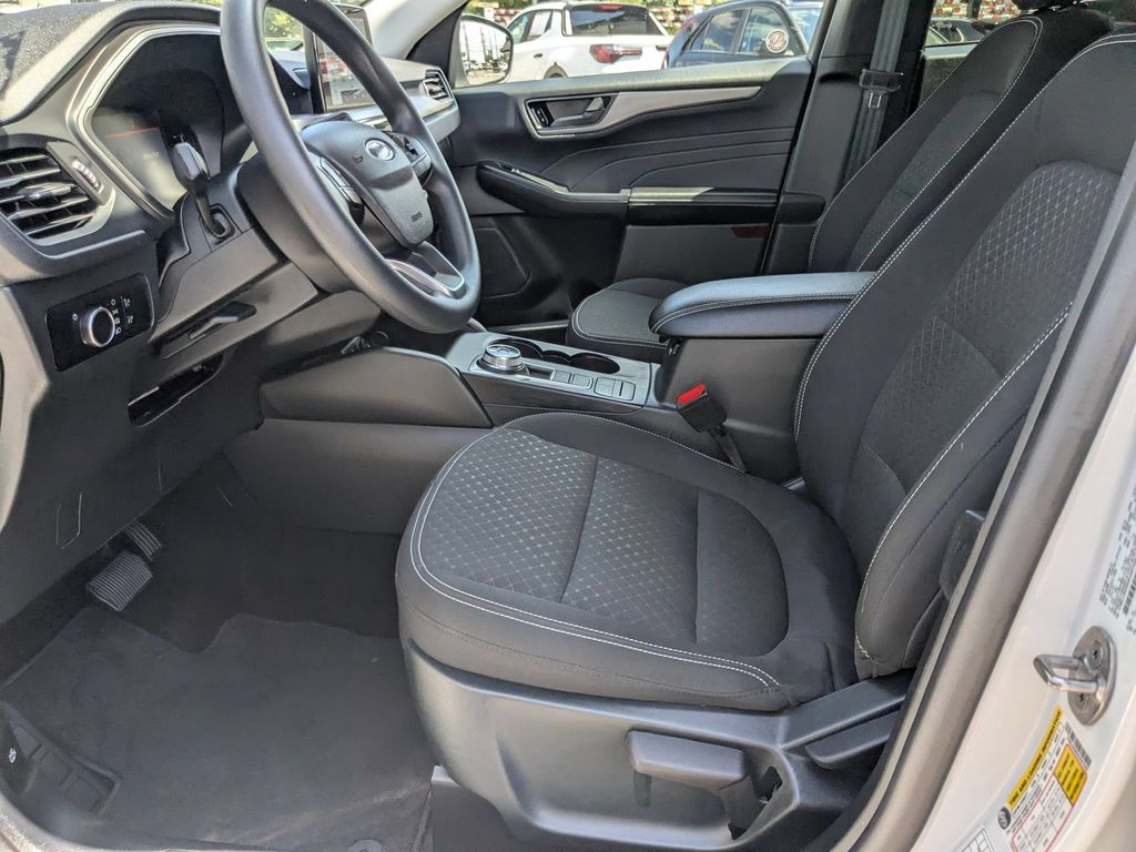 Thumbnail: 2025 Ford Escape - 11