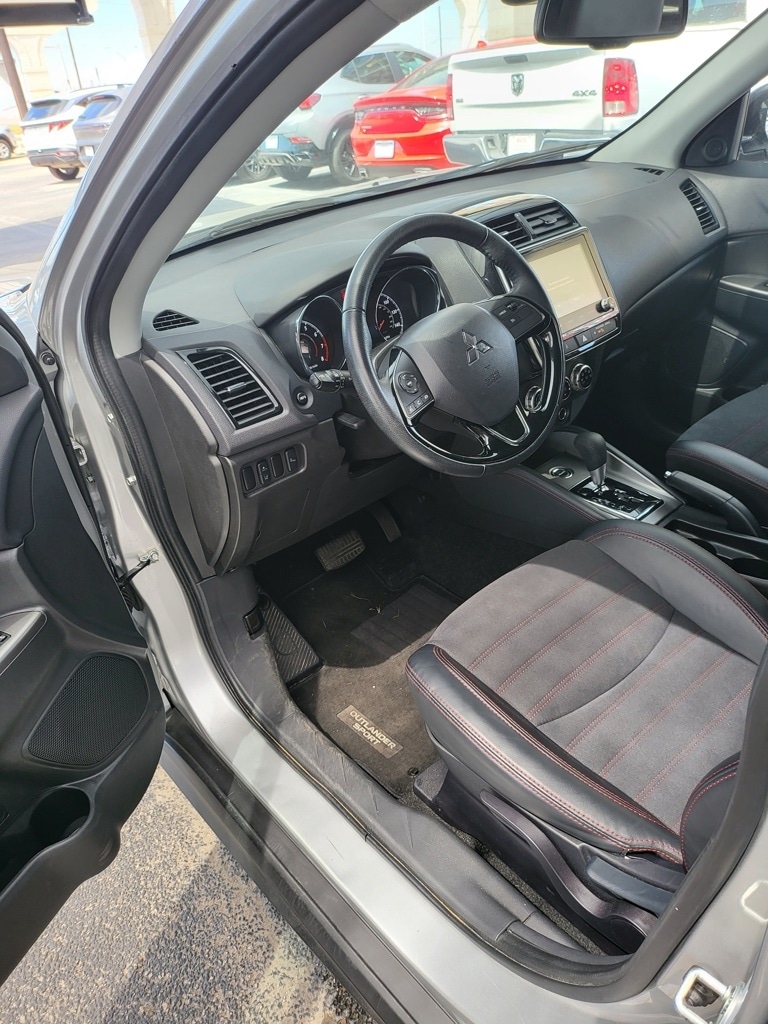 Thumbnail: 2024 Mitsubishi Outlander Sport - 4
