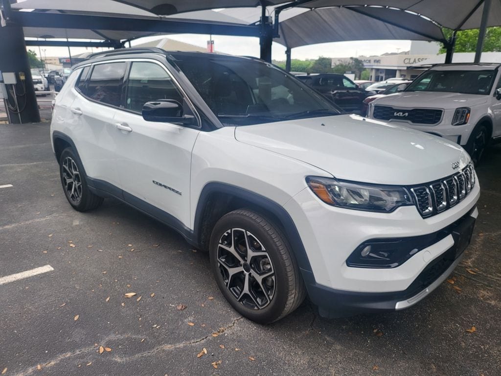 Thumbnail: 2025 Jeep Compass - 15