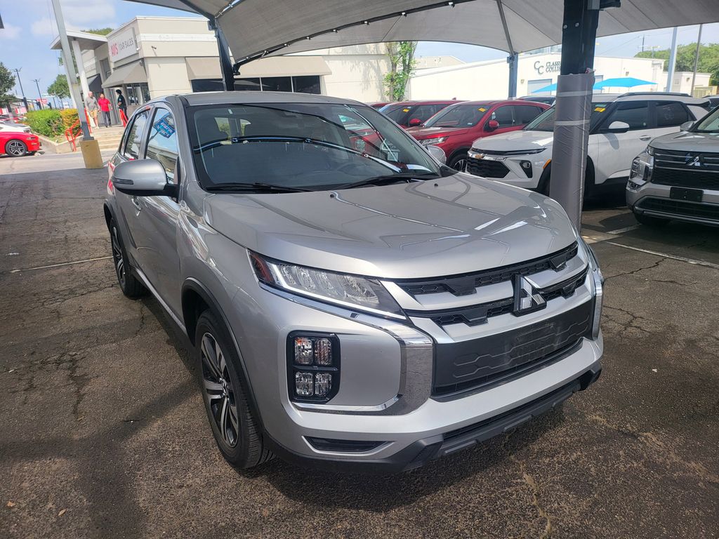 Thumbnail: 2025 Mitsubishi Outlander Sport - 2