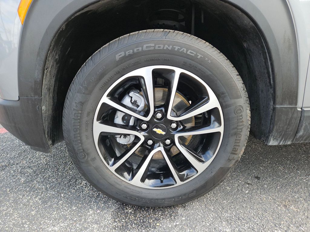 Thumbnail: 2025 Chevrolet TrailBlazer - 29