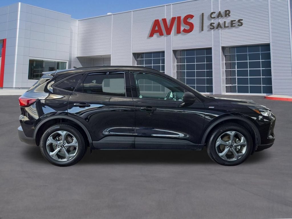 2025 Ford Escape ST-Line - Photo 5