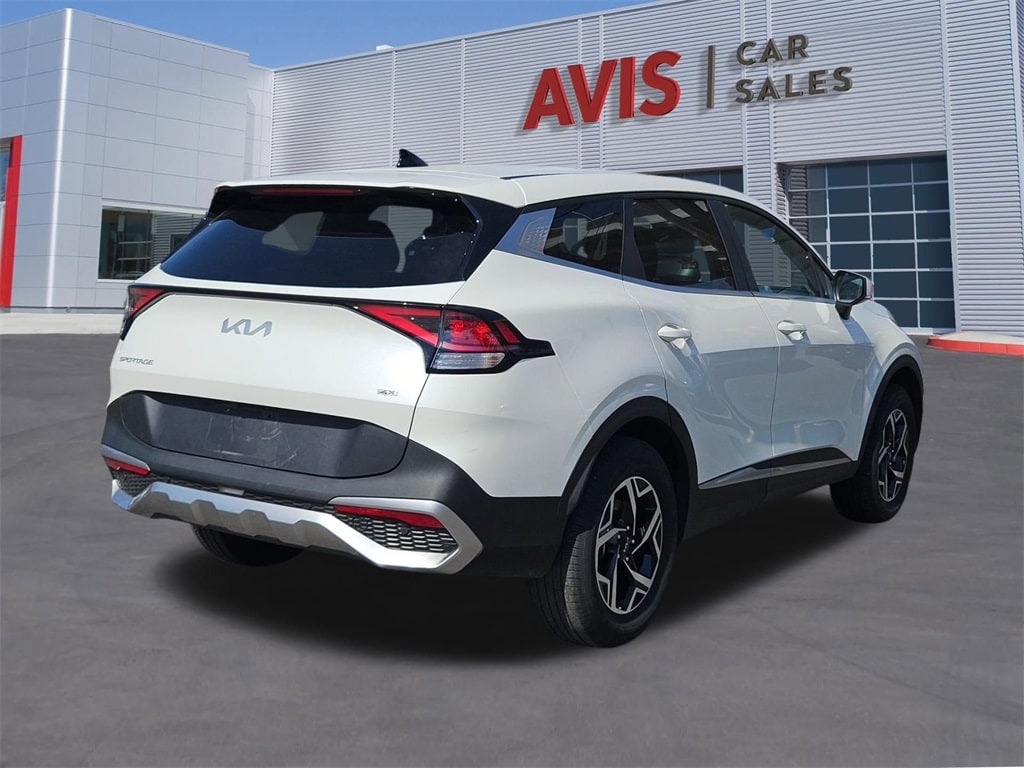 Thumbnail: 2024 Kia Sportage - 5