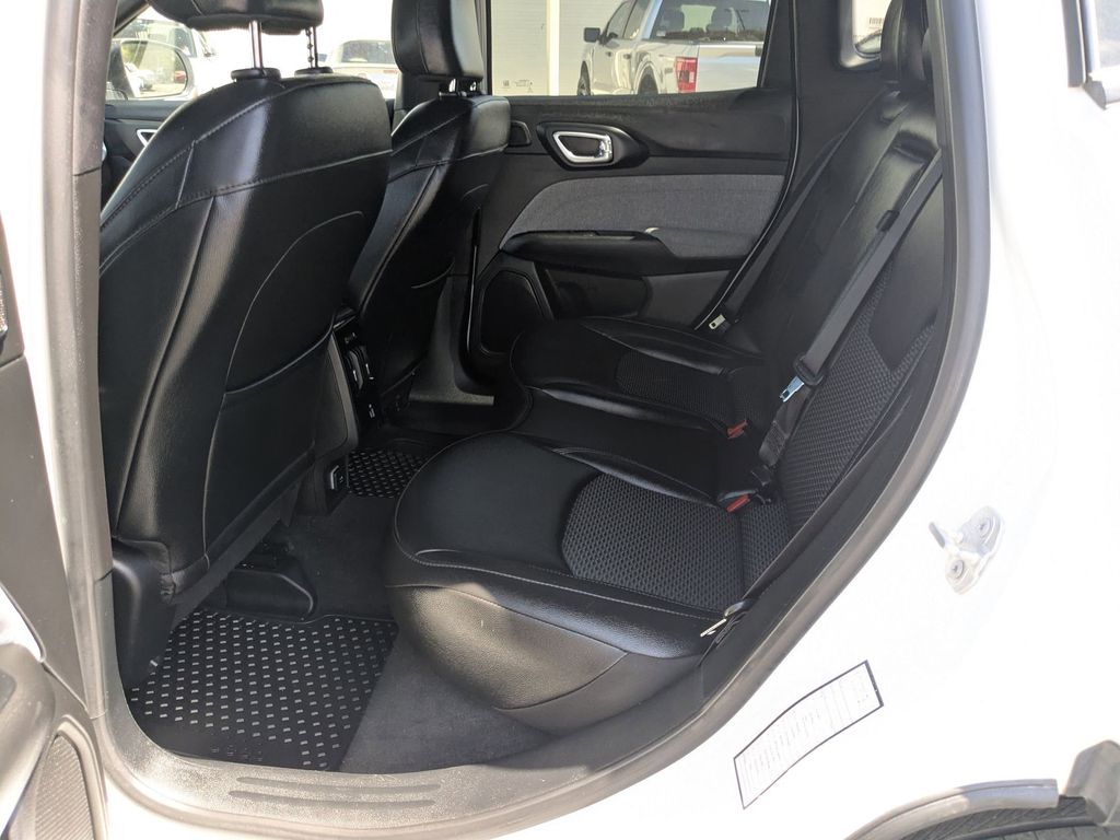 Thumbnail: 2025 Jeep Compass - 23