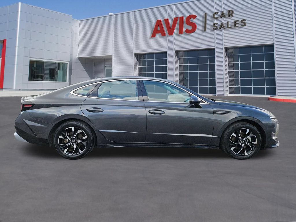 2025 Hyundai Sonata SEL - Photo 5