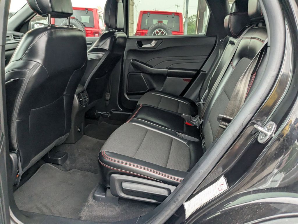 Thumbnail: 2025 Ford Escape - 22
