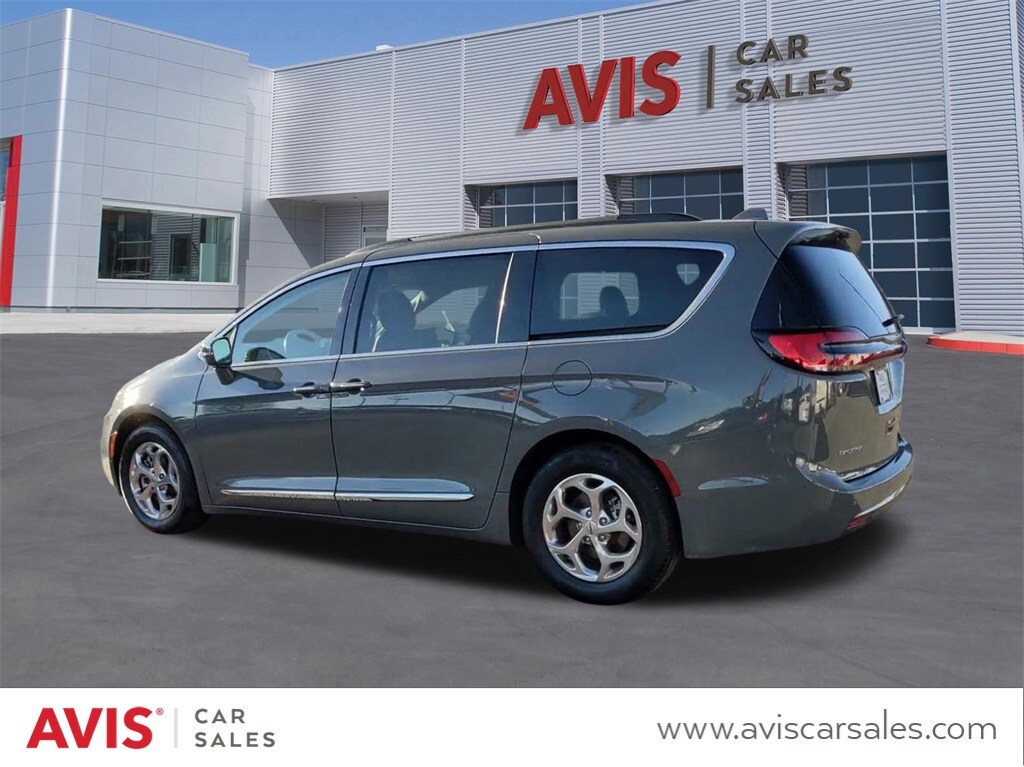 Blue minivans top