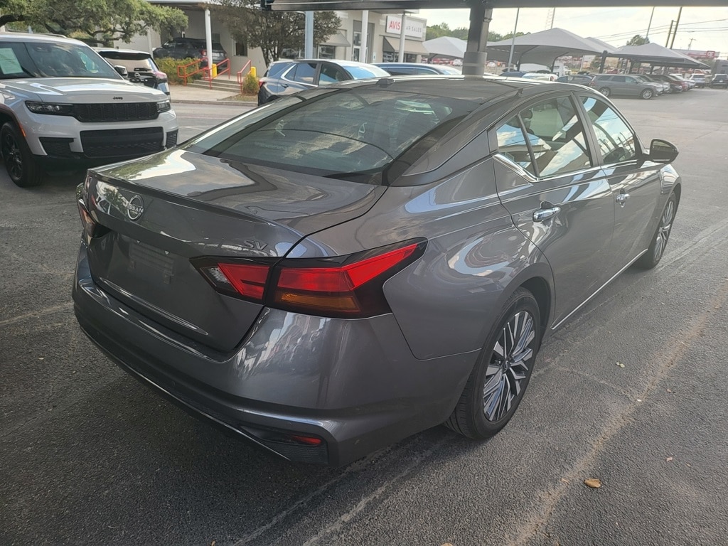 Thumbnail: 2024 Nissan Altima - 7