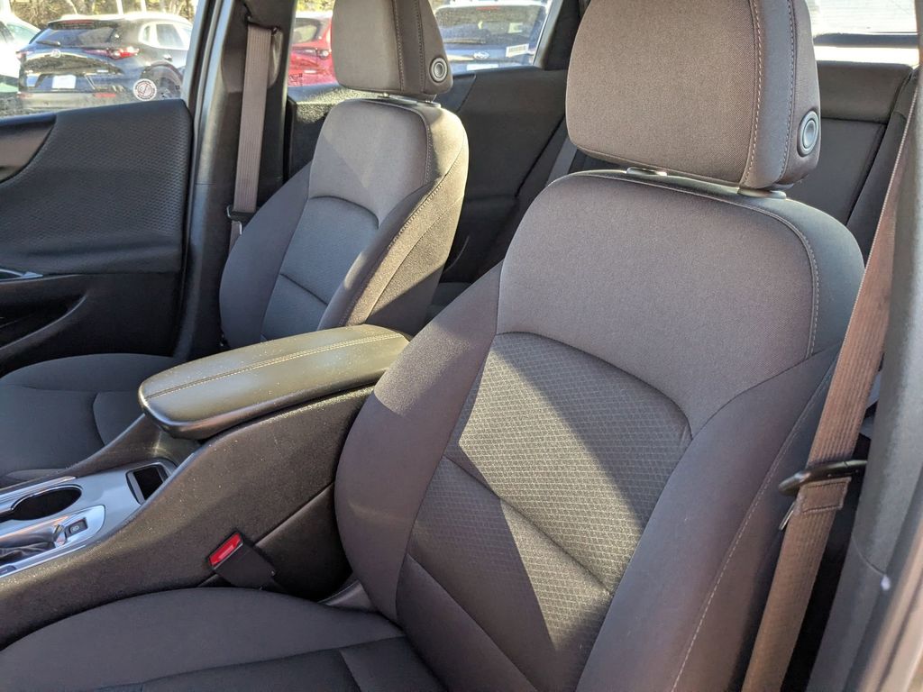 Thumbnail: 2024 Chevrolet Malibu - 14