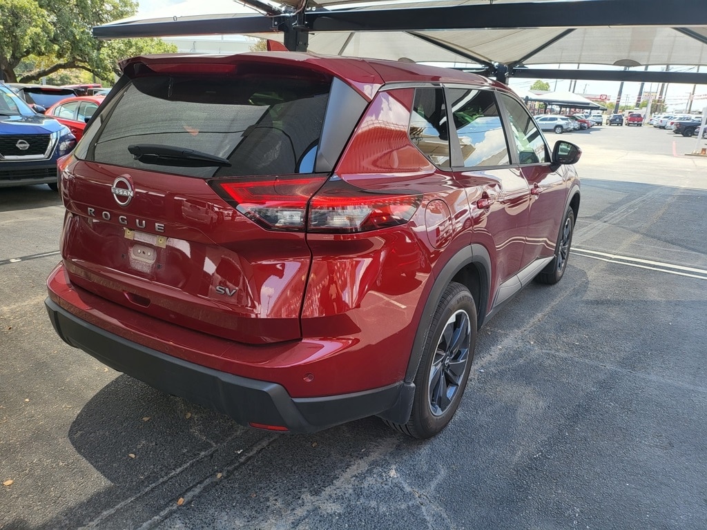 Thumbnail: 2024 Nissan Rogue - 8
