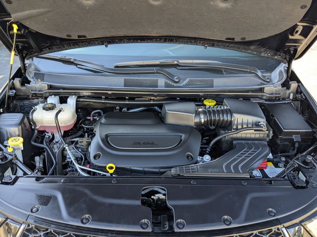 Thumbnail: 2025 Chrysler Pacifica - 29