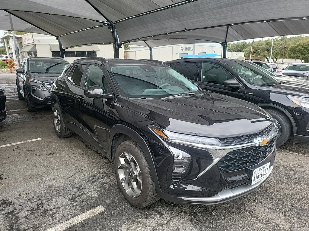 Certified 2026 Chevrolet Trax LT SUV