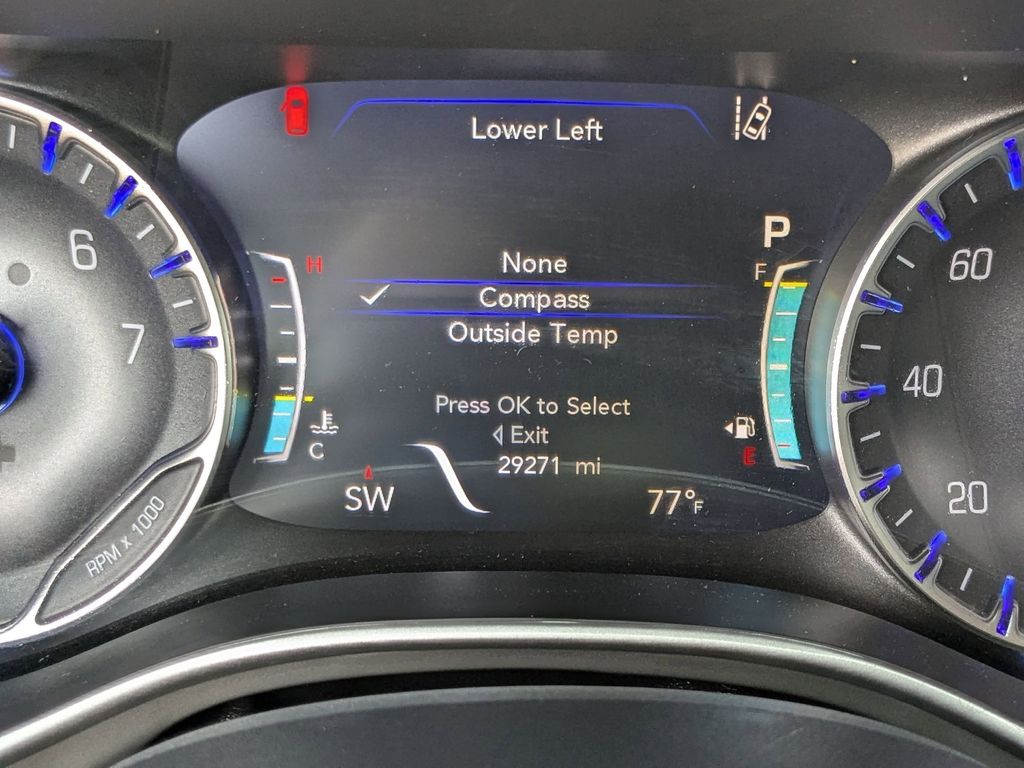 Thumbnail: 2025 Chrysler Pacifica - 19