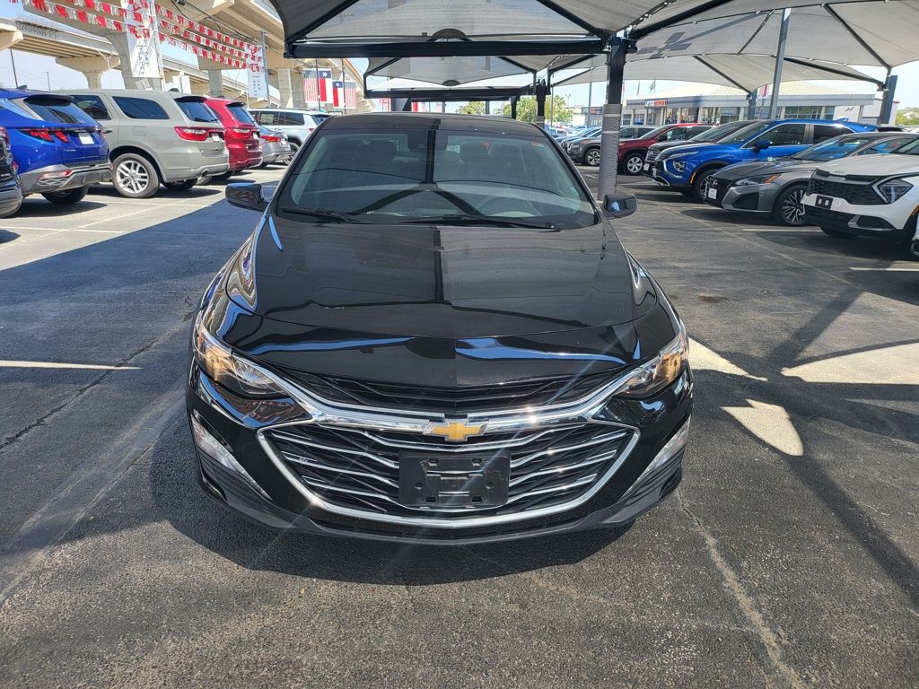 Thumbnail: 2024 Chevrolet Malibu - 2