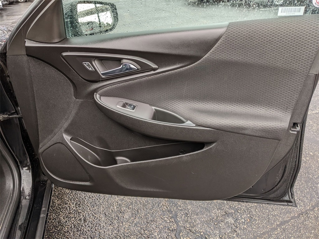 2024 Chevrolet Malibu LT 29