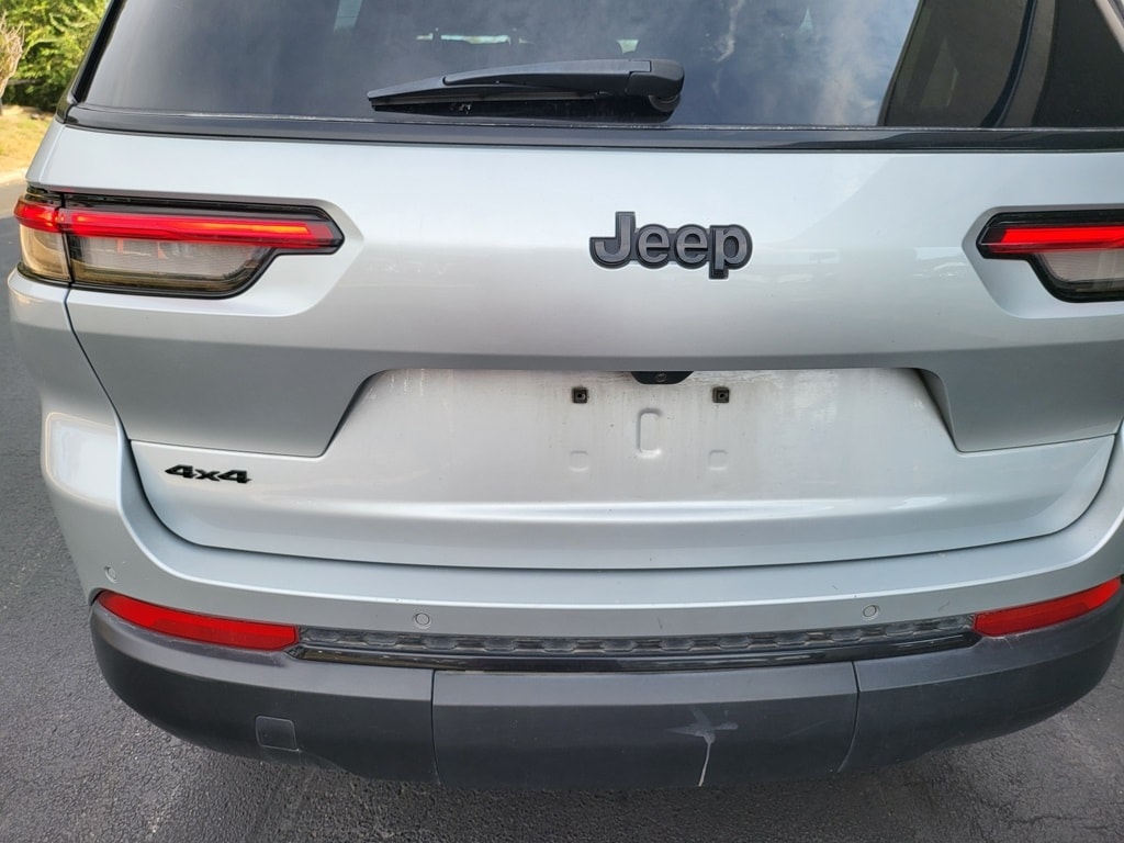 Thumbnail: 2024 Jeep Grand Cherokee L - 4