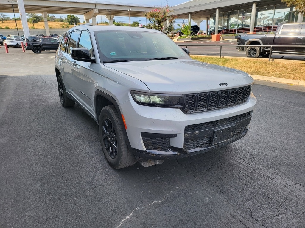 Thumbnail: 2024 Jeep Grand Cherokee L - 5