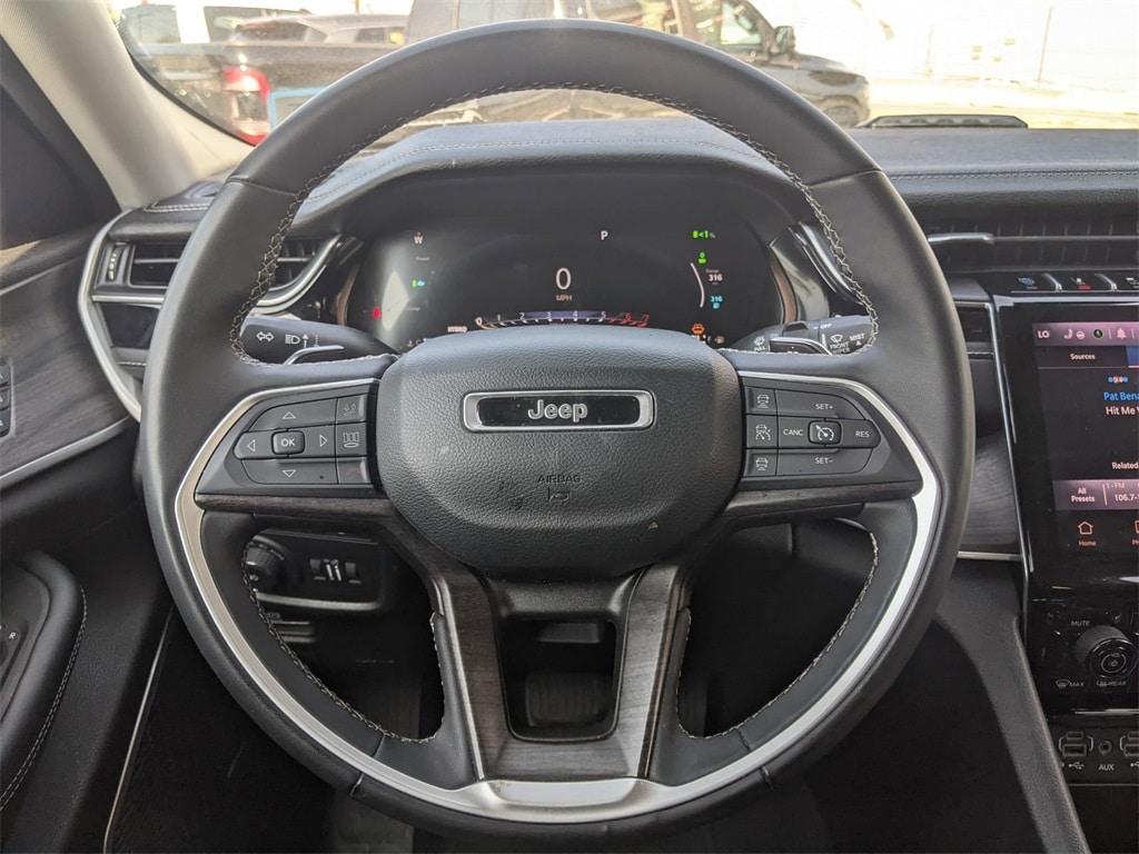 Thumbnail: 2023 Jeep Grand Cherokee - 12