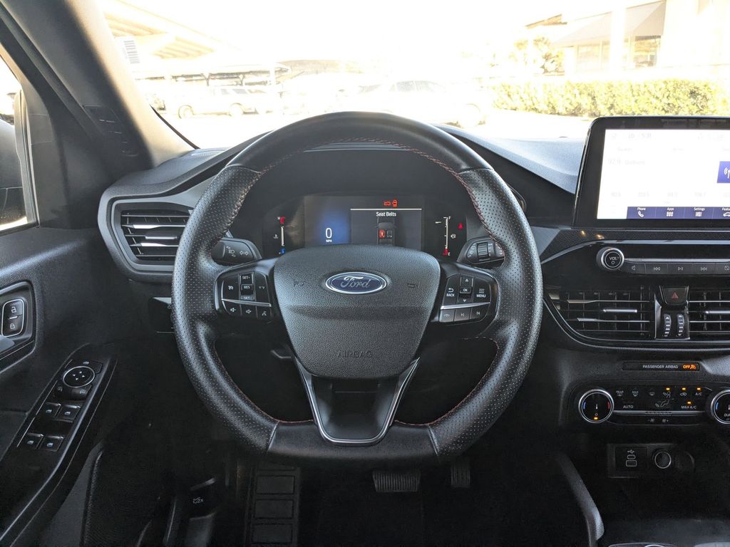 Thumbnail: 2025 Ford Escape - 25