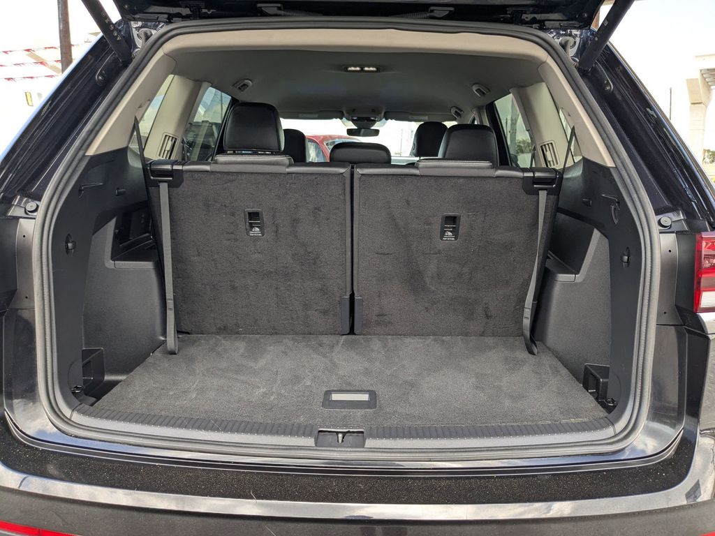 Thumbnail: 2025 Volkswagen Atlas - 28