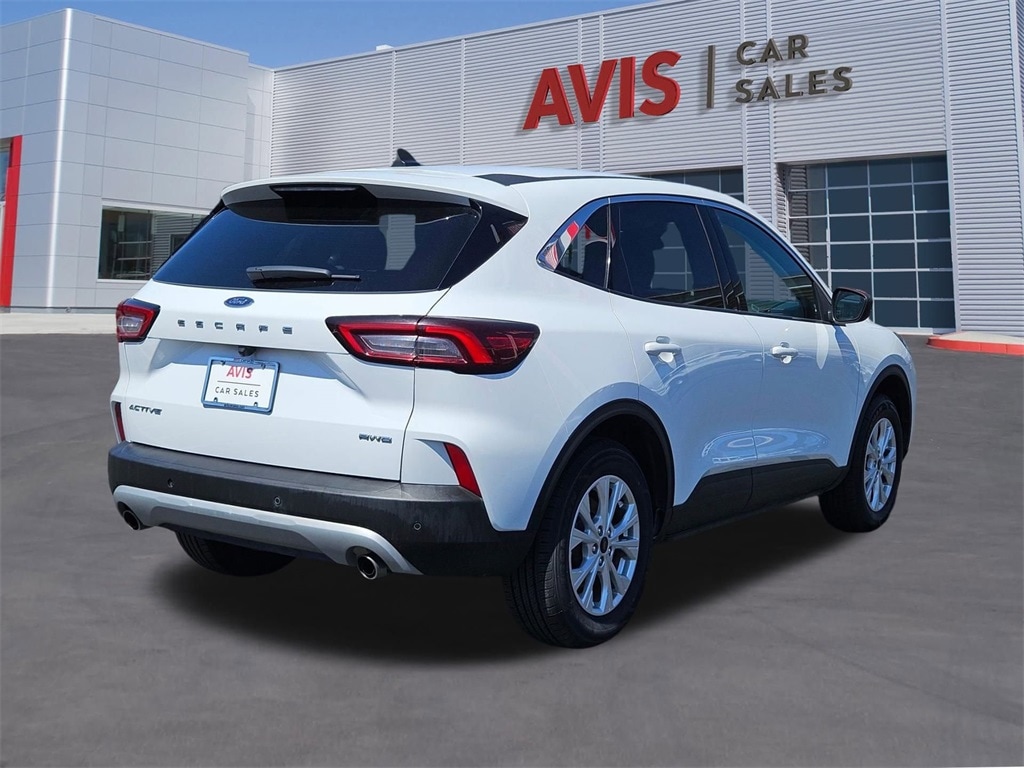 Thumbnail: 2024 Ford Escape - 6