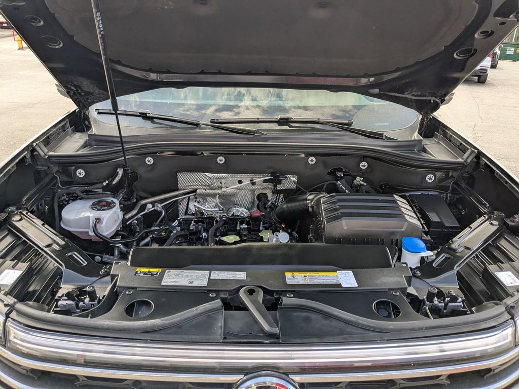 Thumbnail: 2025 Volkswagen Atlas - 29