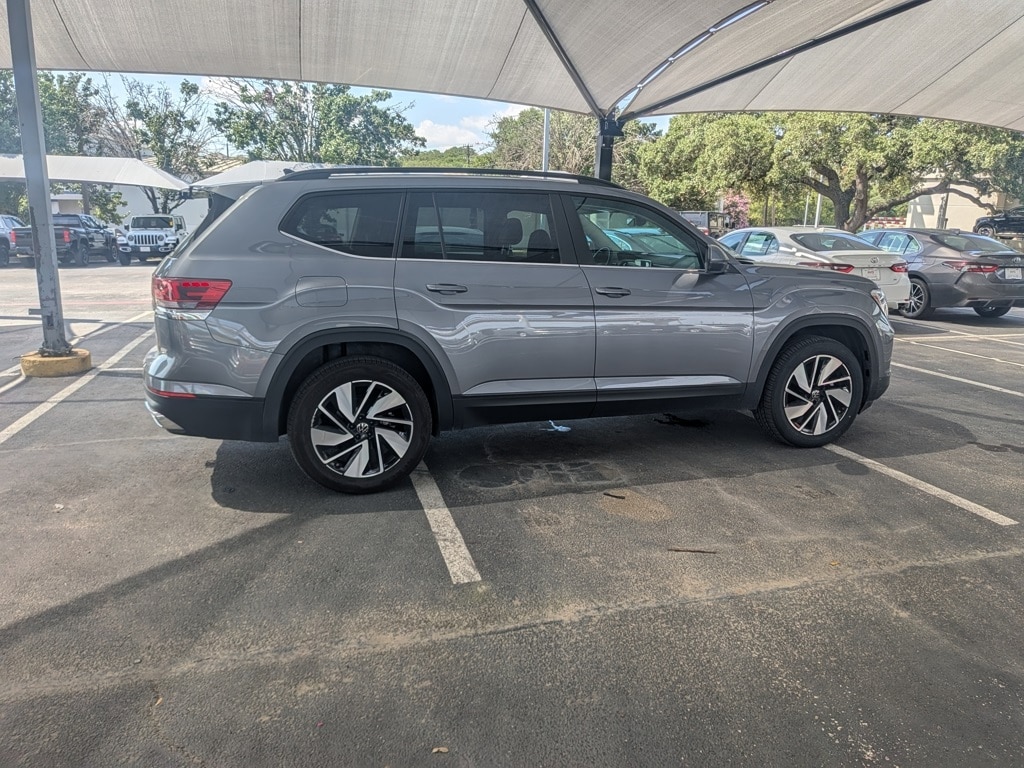 Thumbnail: 2024 Volkswagen Atlas - 9