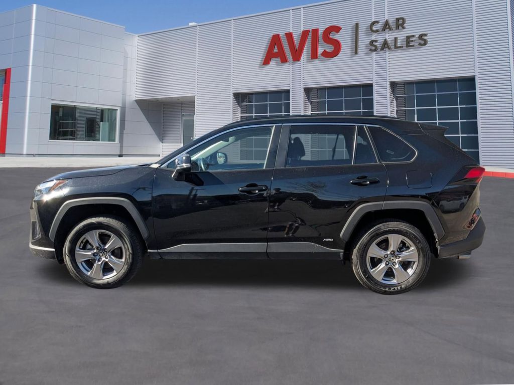 Thumbnail: 2025 Toyota RAV4 - 2