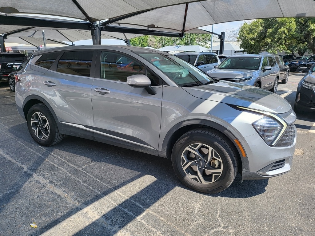 Thumbnail: 2024 Kia Sportage - 7