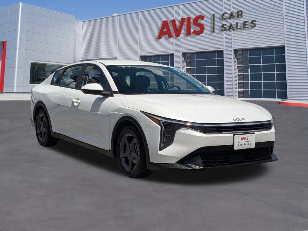 Thumbnail: 2025 Kia K4 - 9
