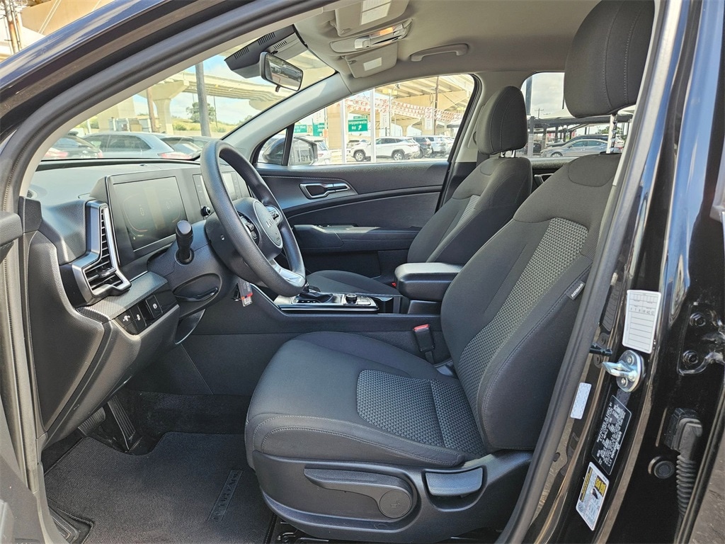 Thumbnail: 2024 Kia Sportage - 9